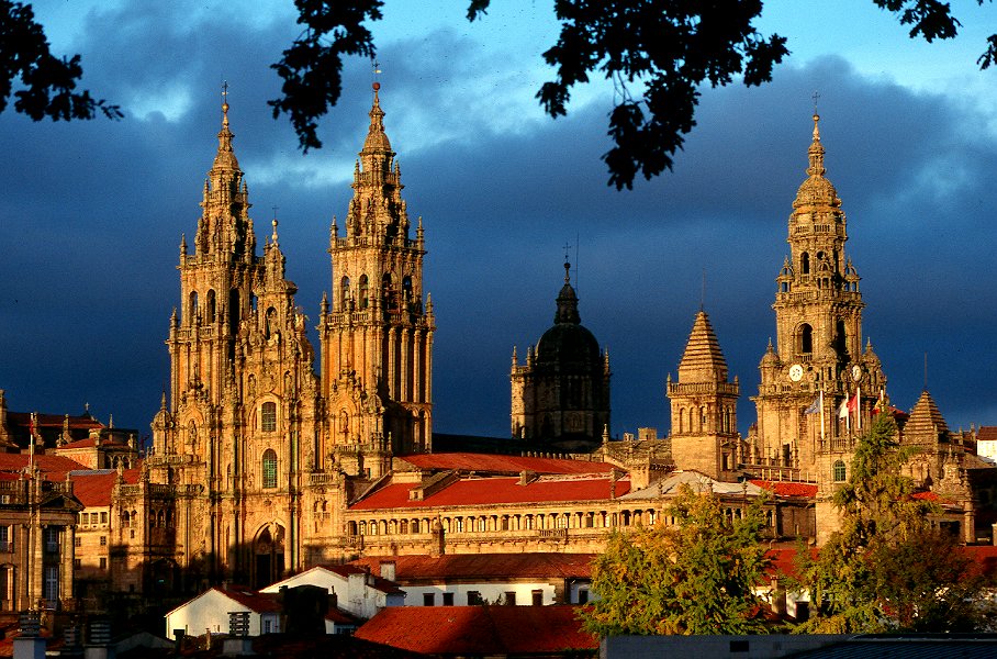 Catedral - La leyenda de Santiago de Compostela